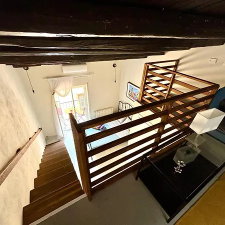 E Mare Apartment